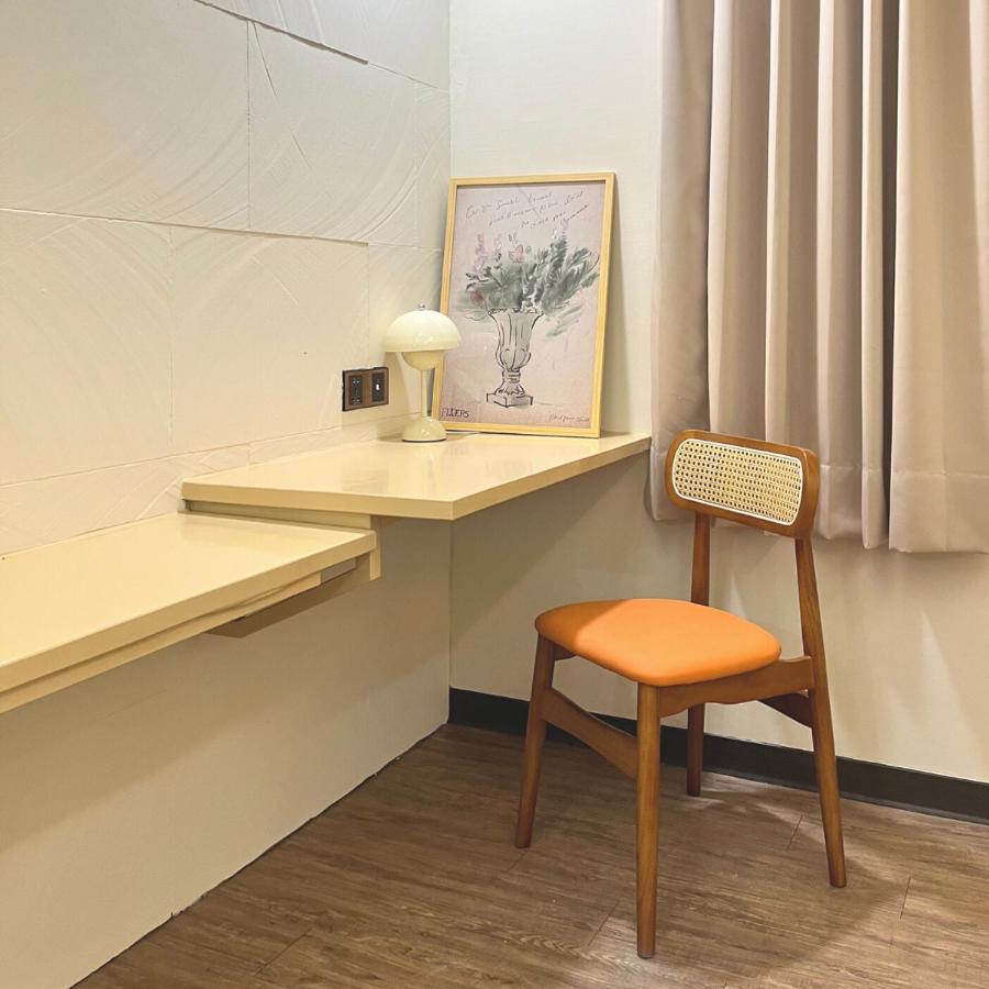 Hermit Dorm Taipei Exterior foto