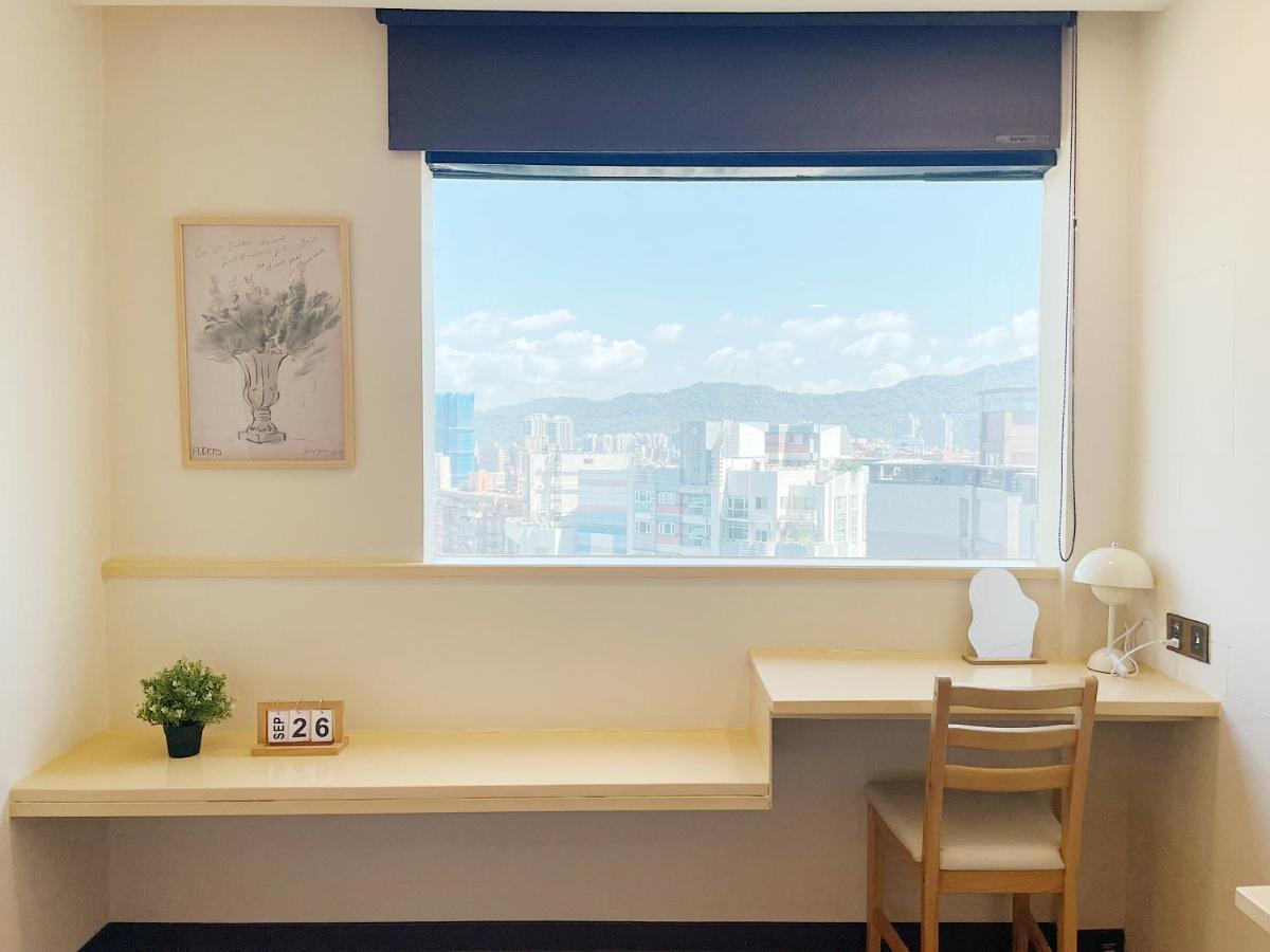 Hermit Dorm Taipei Exterior foto